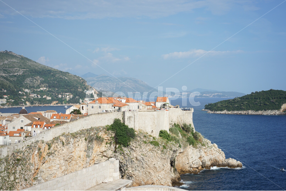 두브로브니크,크로아티아,croatia,성벽,하늘,바다,도시,풍경,city,landscape,랜드마크,landmark,tourist attraction,해외,외국,세계,foreign,oversea,world,세계도시풍경,해외도시풍경,외국도시풍경,world cityscape,세계랜드마크,해외랜드마크,외국랜드마크,world landmark,world tourist attraction,nature,자연,outdoors,옥외,promontory,곶