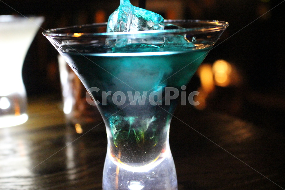 칵테일,cocktail,drink,beverage,alcohol,martini,마티니,마실것,알코올,음주,술,술,주류,alcohol