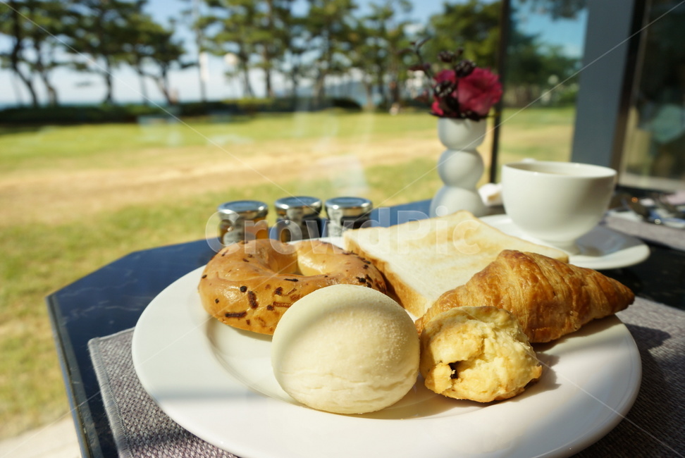 브런치,커피,coffee,brunch,베이글,morning,빵,bread