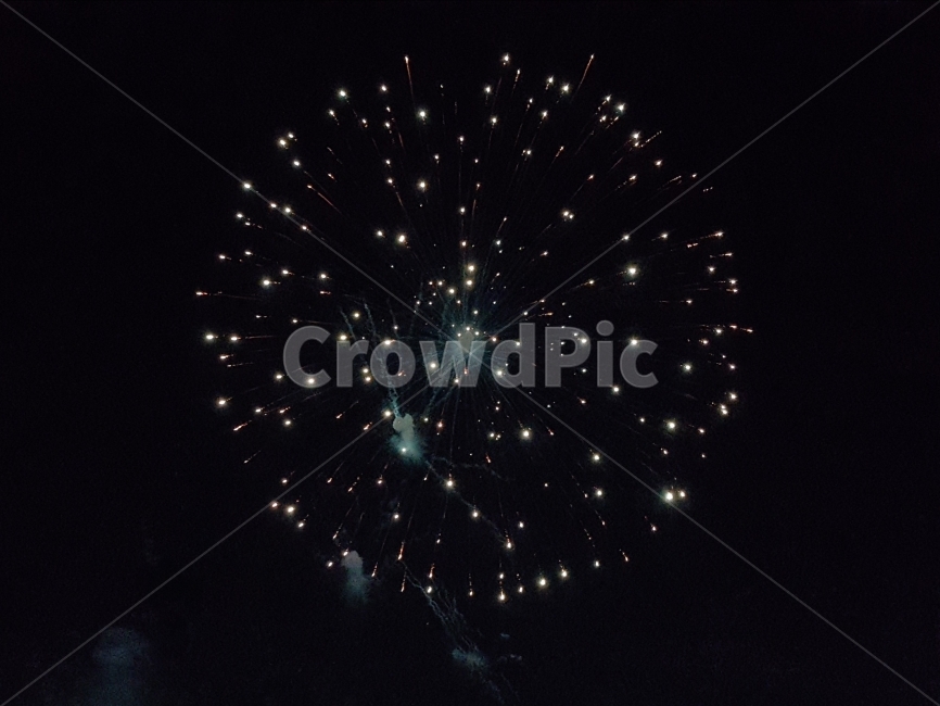 불꽃놀이,밤,하늘,푸름,축제,음악,밤하늘,일상,Firework,Night,sky,fancy,blue,color,music,festival,daily,UNITE,UniteWithTomorrowland,화려함,색감,야경,밤,풍경,nightscape,night,landscape,축제,행사,festival,carnival,event,nature,자연,outdoors,옥외