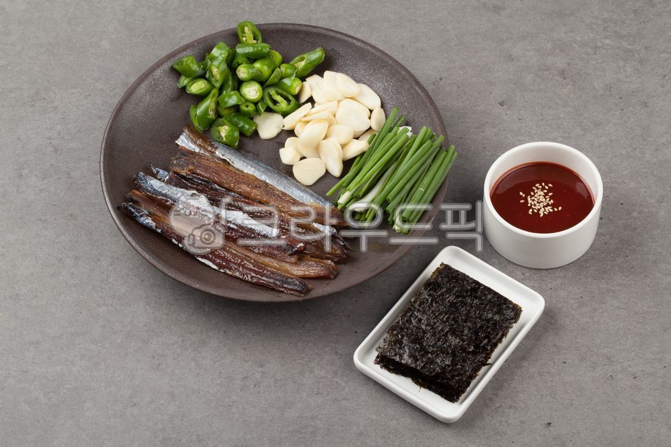 Gwamegi Hansang,Pohang and catfish,winter snacks,fish,vegetable,Guryongpo Gwamegi,Gwamegi,food,Pacific saury