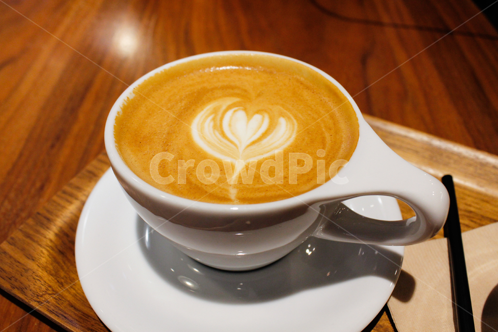 카페,라떼아트,카페라떼,커피,coffee,cafe,latte,머그잔,하트,heart