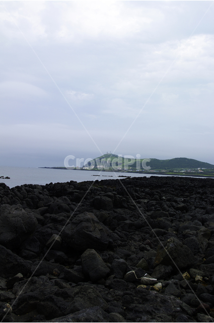 바다,제주,우도,하늘,풍경,해안가,현무암,자연,풍경,nature,landscape,제주도,jeju,jeju island,land,땅,outdoors,옥외,water,물,shoreline,해안선,sea,ocean,대양,coast,연안