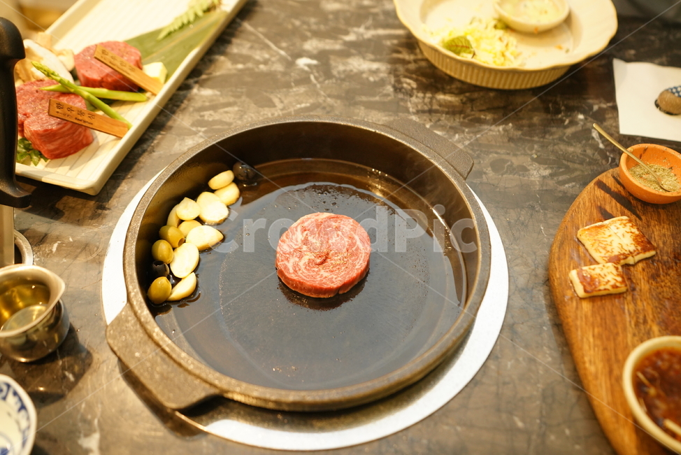 한우,고기,식사,육류,육식,음식,먹거리,푸드,food,소고기,술안주