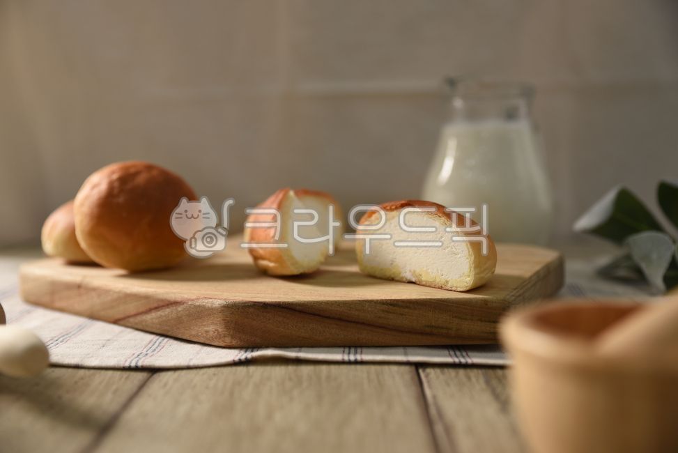 bread,bakery,snack,cream bread,cream,Cream Cheese Bread,food,creamcheese,dessert,Cream Cheese,creamcheesebread,Cream cheese dish