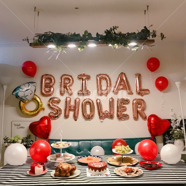파티,브라이덜샤워,혼인,케잌,풍선,음식,잔치,홈파티,기념일,축하,웨딩,party,wedding,balloon,bridalshower,celerbrate,축제,행사,festival,carnival,event,기념일,축하,anniversary,congratulation,celebrate,celebration