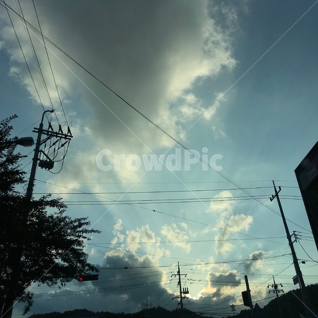 cable,케이블,powerlines,전력선,송전탑,하늘,구름,빛,sky,cloud,light,자연,풍경,nature,landscape,power lines,electric transmission tower