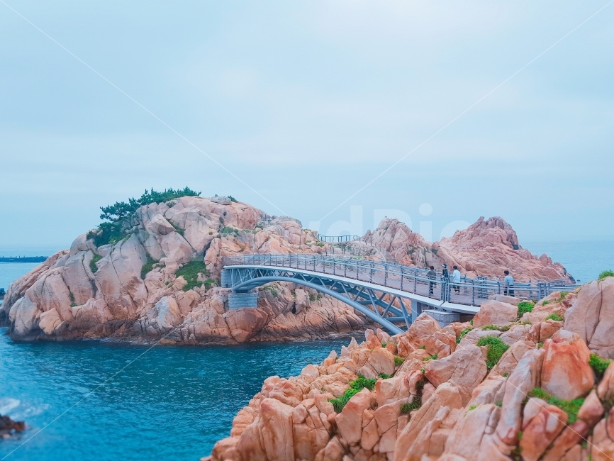 여행,travel,여행사진,국내여행,혼자여행,사진,울산,울산여행,배경사진,배경,이쁜사진,색감,색감좋은사진,대왕암공원,대왕암,풍경,풍경사진,바다,바위,큰바위,자연,풍경,nature,landscape,한국자연풍경,한국자연경관,korea nature landscape,promontory,곶,outdoors,옥외