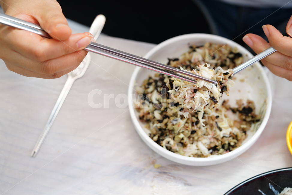 게살,볶음밥,식사,음식,푸드,먹방,밥,대접,음식,식재료,요리,food,cook,meal,dishes,food reserves,한식,한국음식,한국요리,korean food,korean dishes,korean meal,korean cook
