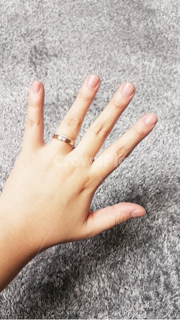 결혼반지,다이아반지,다이아,웨딩링,손,여자손