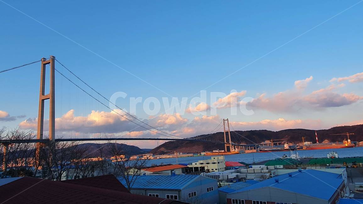 water,물,port,포트,dock,독,항구,선박,ship,ocean,crane,바다,파도,sea,wave,하늘,구름,sky,cloud,vehicle,transportation,다리,울산대교,대교,bridge,ulsan,city,울산