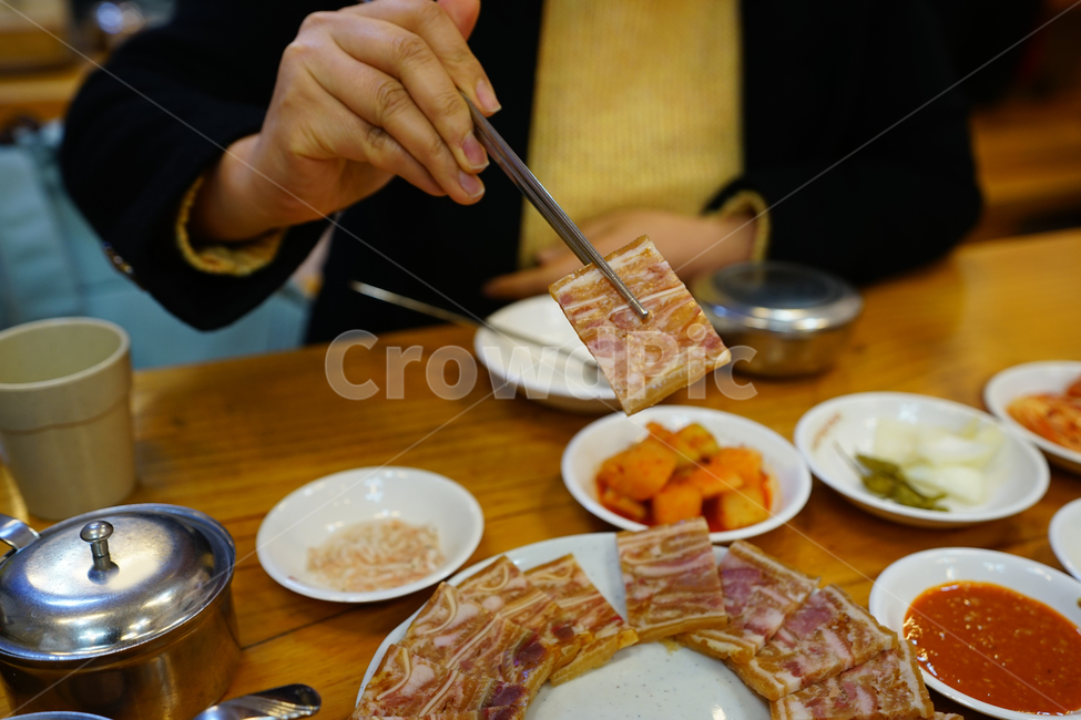 편육,음식,고기,먹방,안주,안주거리,소주안주,식사,푸드,먹거리,디너,단백질,음식,식재료,요리,food,cook,meal,dishes,food reserves,육류,고기,meat,한식,한국음식,한국요리,korean food,korean dishes,korean meal,korean cook