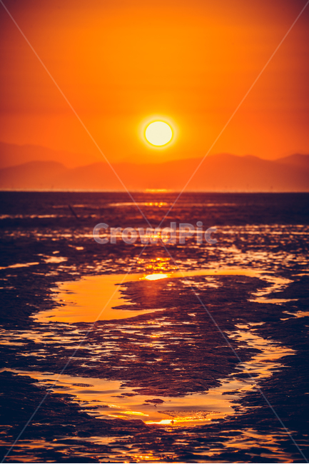 일출,아침,서해,바닷가,갯벌,갯뻘,태양,자연,풍경,nature,landscape,한국자연풍경,한국자연경관,korea nature landscape,outdoors,옥외,sky,하늘,sunlight,햇빛