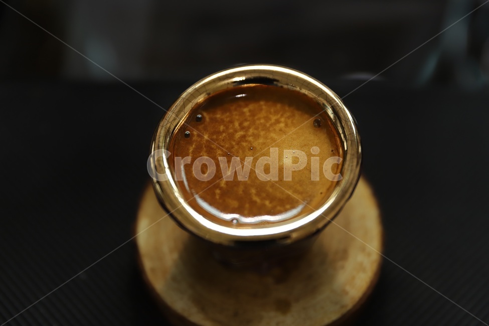 원두,커피,홈카페,아이스아메리카노,아메리카노,로스팅,커피한잔,커피,카페,coffee,cafe