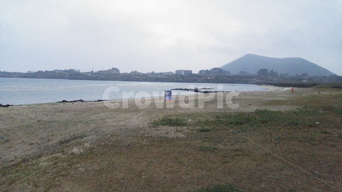 water,sea,대양,ocean,나라,물,바다,shoreline,해안선,제주,제주도,제주바다,제주하늘,제주도바다,제주도하늘,해안,해변,방파제,경치,land,옥외,outdoors,자연,nature,바닥,ground,해수욕장,자연,풍경,nature,landscape