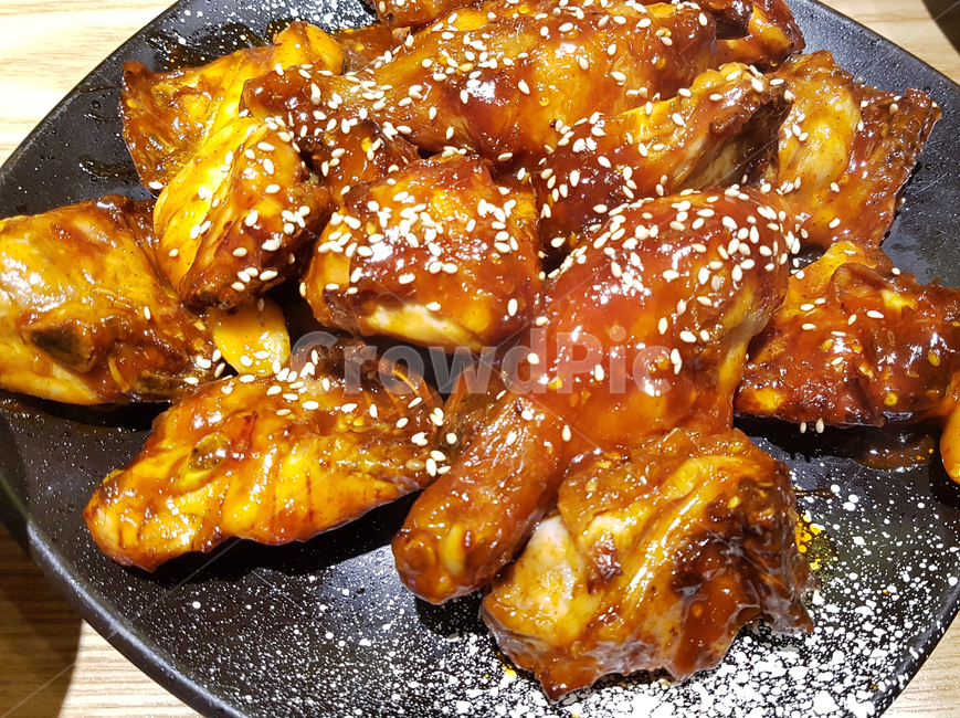 양념치킨,치맥,치킨,매콤,간식