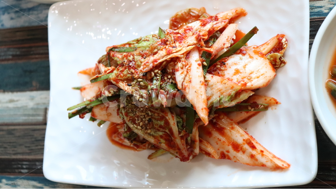 반찬,김치,겉절이,고춧가루,식사,한국,음식,음식,식재료,요리,food,cook,meal,dishes,food reserves,한식,한국음식,한국요리,korean food,korean dishes,korean meal,korean cook