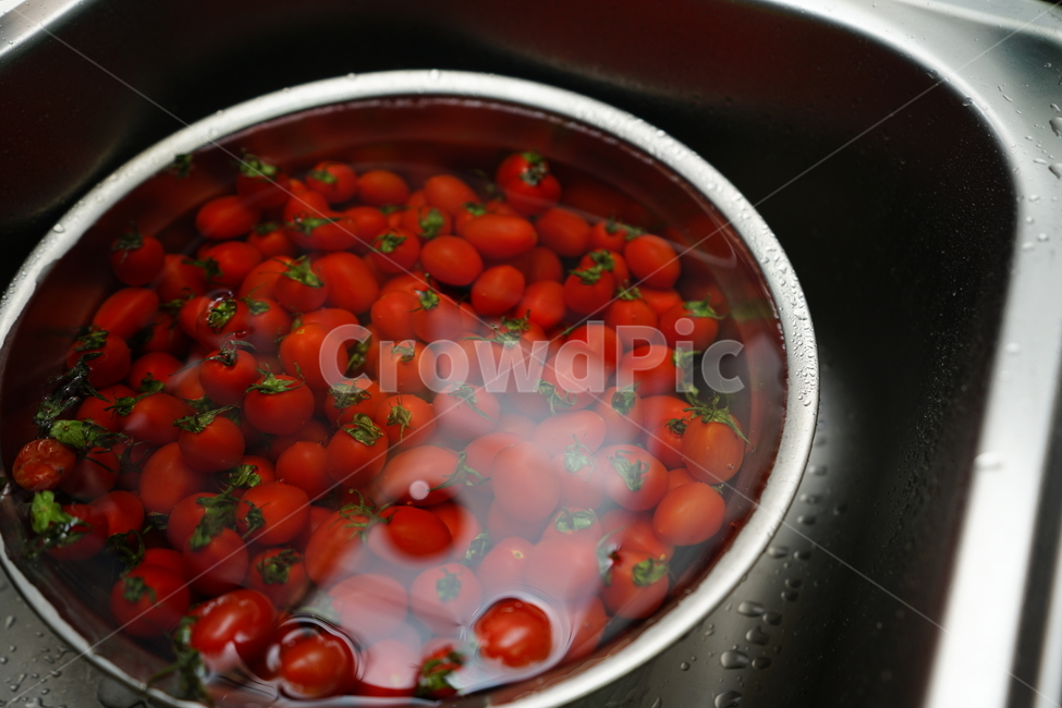 	방울토마토,토마토,색감,레드,과일,야채,건강,건강식,빨강,음식,간식,디저트,후식,음식,식재료,요리,food,cook,meal,dishes,food reserves,채소,야채,vegetables