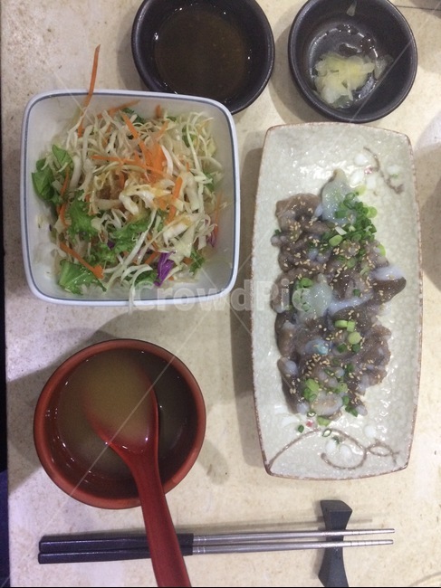 낙지탕탕이,장국,샐러드,일식,food