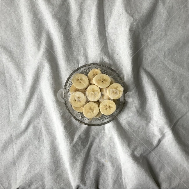 바나나,노란색,노랑,슈가스팟,banana,과일,음식,식재료,요리,food,cook,meal,dishes,food reserves,과일,열매,fruit