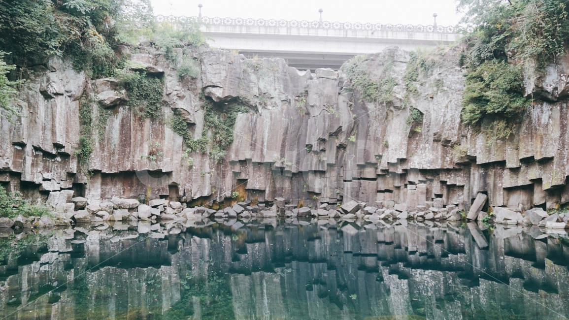 여행,travel,여행사진,국내여행,혼자여행,사진,배경사진,배경,이쁜사진,색감,색감좋은사진,제주도,제주도여행,제주,천제연폭포,폭포,풍경,풍경사진,자연,풍경,nature,landscape,제주도,jeju,jeju island,outdoors,옥외,cliff,낭떠러지