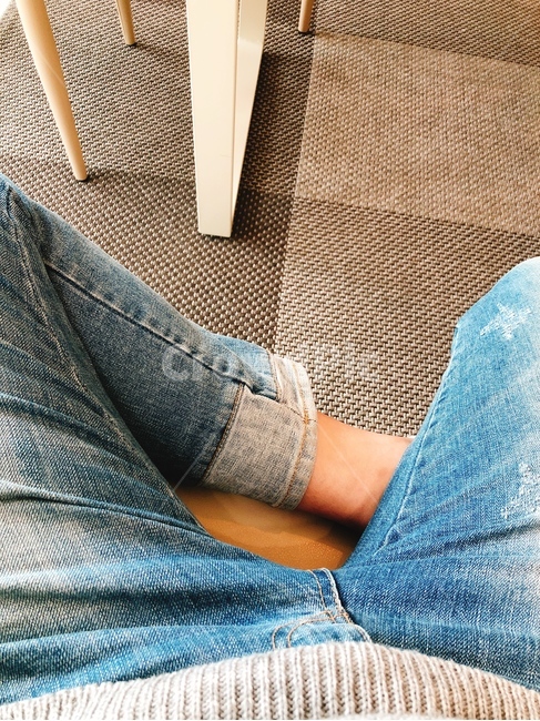 발,청바지,바닥,배경,다리,남자