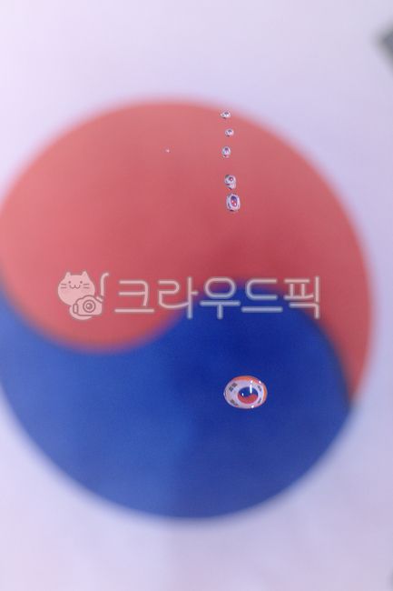 water drop,strobe,Korean Flag,high speed shutter,Highspeed shooting