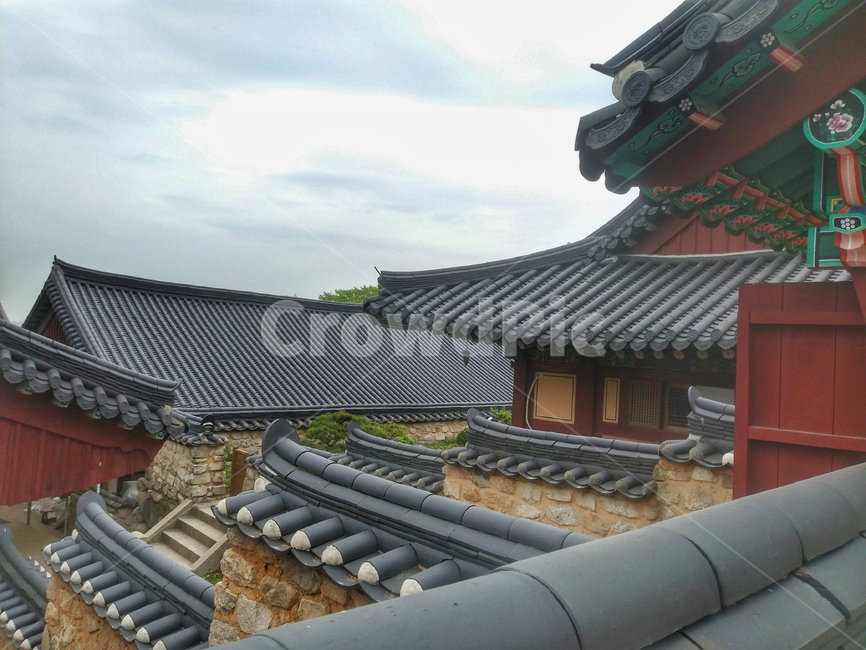 roof,지붕,범어사,절,사찰,문화재,불교건축,한국전통건축,기와,temple,korea,traditional,한국전통,한국문화,korean traditional,korean culture