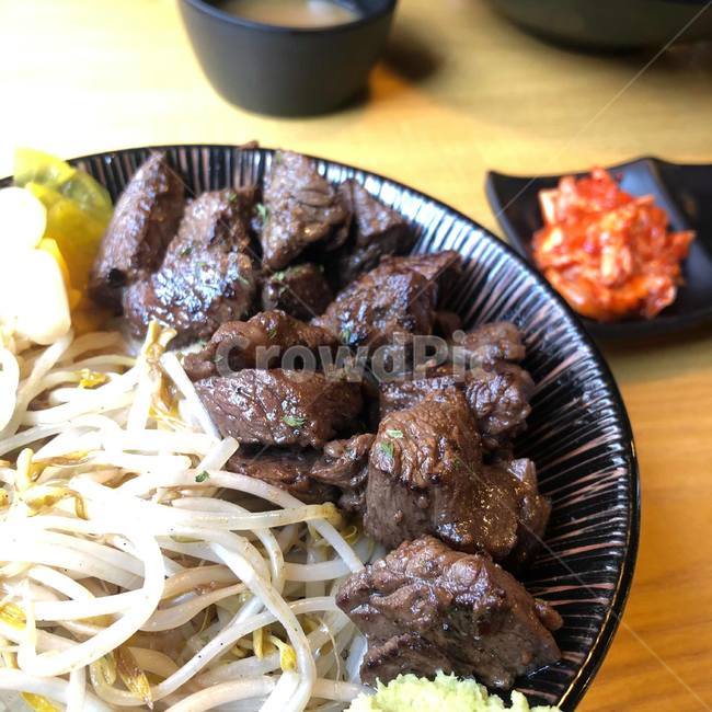 큐브스테이크,요리,식사,food,덮밥
