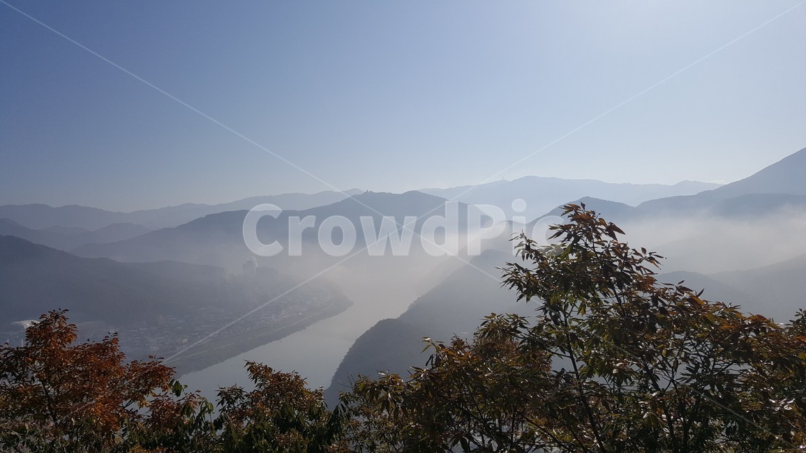 강,나무,산,풍경,하늘,river,mountain,cloud,nature,sky