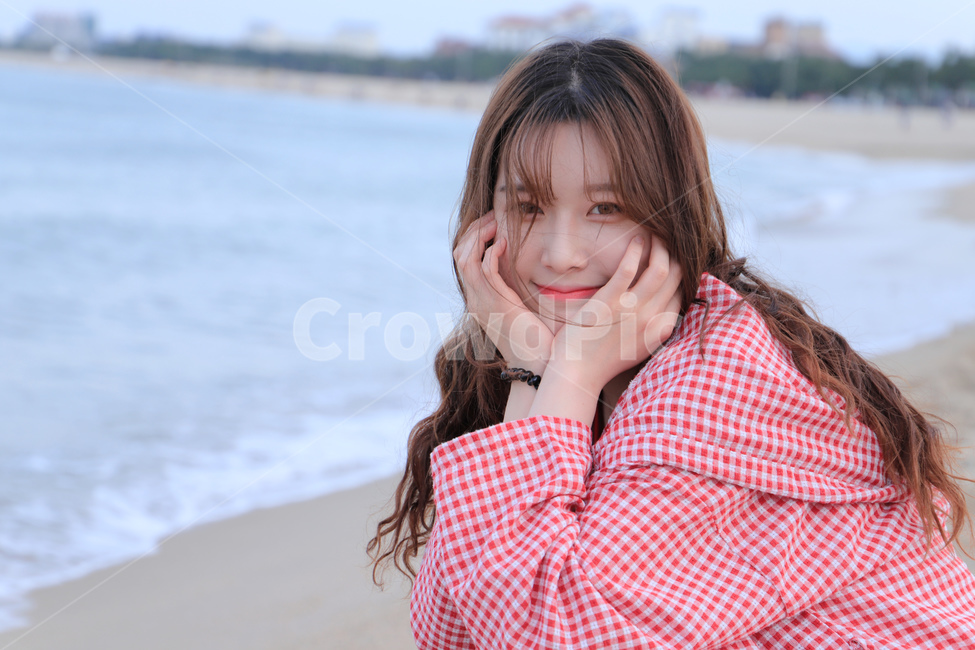 바다,여자,긴머리,얼굴,미소,웃는얼굴,girl,trip,여행,사람,인물,인간,human,person,얼굴표정,facial expression,face,여성,여자,woman,female,lady,감정표현,기분,feeling,emotion