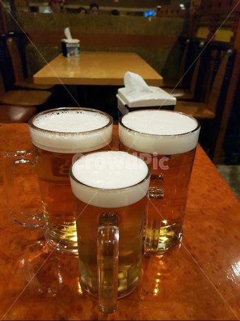 맥주,500cc,한잔,거품,세잔,술,주류,alcohol