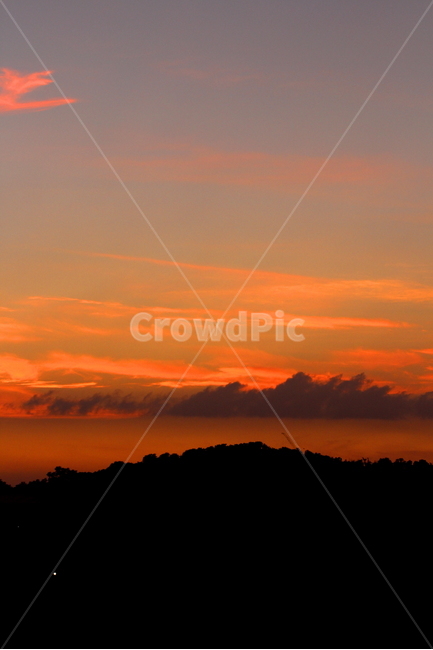 노을,저녁노을,붉은하늘,구름,해넘이,해넘이산,자연,하늘,sunsetglow,eveningglow,nature,sky,cloud,mountain,풍경사진,자연사진,자연,풍경,nature,landscape,outdoors,옥외,sunset,일몰,dusk,황혼,dawn,새벽,red sky,붉은 하늘