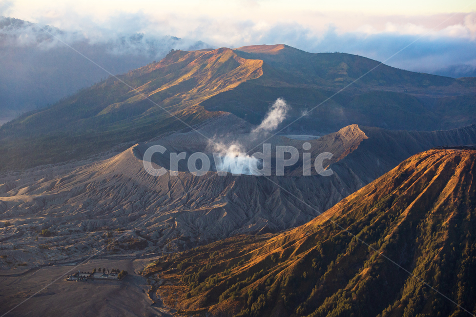 브로모,bromo,volcano,분화구,인도네시아,세계,indonesia,경치,산,화산,산맥,nature,자연,outdoors,옥외,scenery