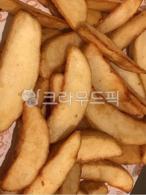 웨지감자,패스트푸드,sliced,슬라이스,감자튀김