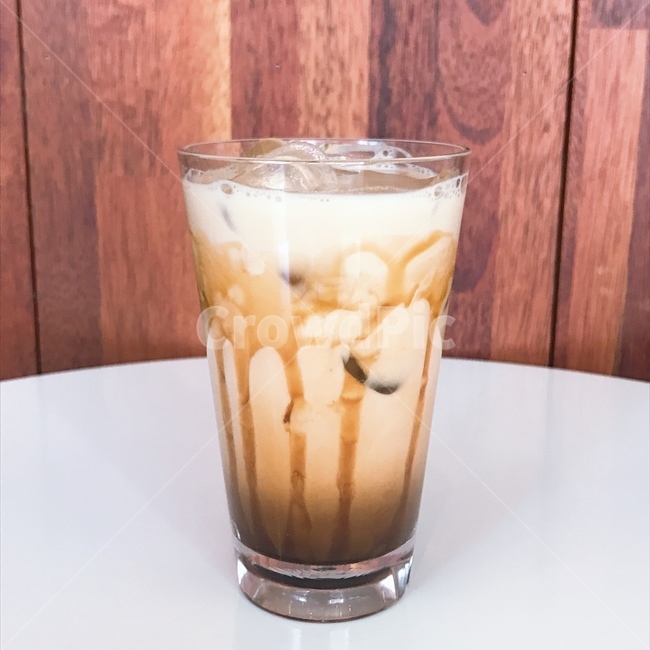 흑당,흑당라떼,카페,커피,우유,음료수,drink,beverage