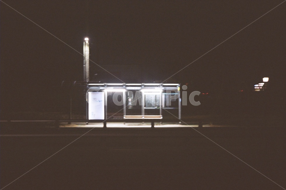 필름,필름사진,소풍,감성,감성사진,심미적,아름다움,정류장,버스
