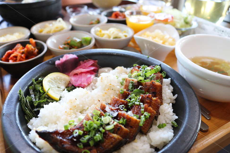 장어덮밥,장어요리,장어,한식,덮밥요리,음식,식재료,요리,food,cook,meal,dishes,food reserves,한식,한국음식,한국요리,korean food,korean dishes,korean meal,korean cook