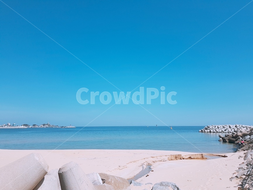 바다,방파제,하늘,파랑,속초,모래,sea,ocean,breakwater,seawall,blue,sokcho,grit,sand,자연,풍경,nature,landscape