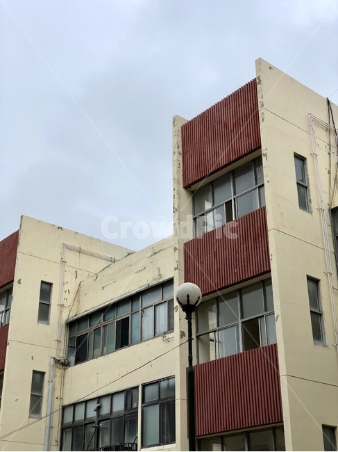 건물,building,아파트,하늘,흐린날씨,비