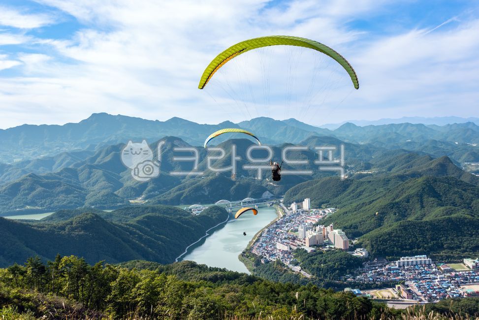 단양,양방산,패러글라이딩,활공,레포츠,남한강,산,산맥,하늘,구름,시가지,빌딩,건물,교량,nature,자연,outdoors,옥외