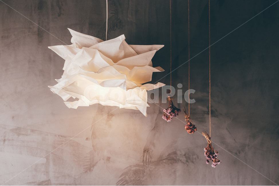 인테리어,조명,소품,꽃다발,카페,인테리어,실내디자인,interior design,사물,물건,오브젝트,thing,object,matter