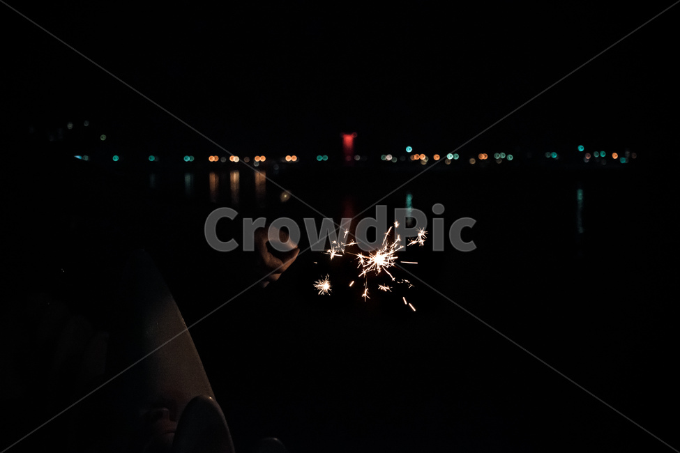 불꽃,불꽃놀이,스파클라,폭죽,불빛,불,야경,감성,밤,light,beautiful,night,nightview,fireworks,flame,야경,밤,풍경,nightscape,night,landscape,사람,인물,인간,human,person,신체일부,몸,body,nature,자연,outdoors,옥외