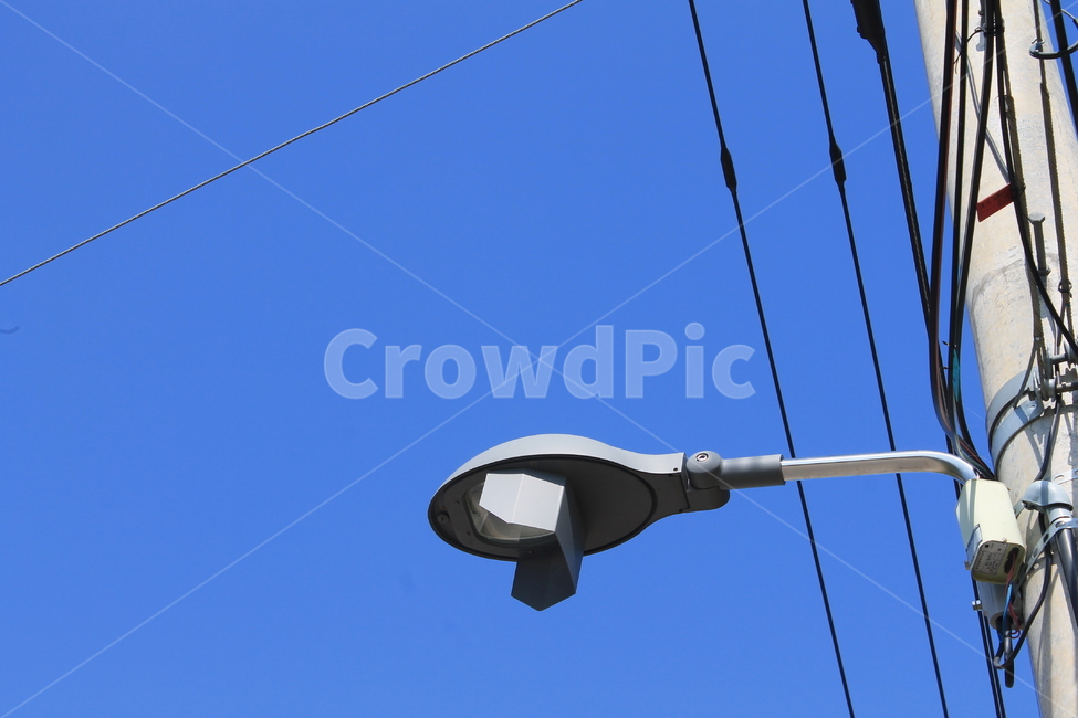 가로등,램프포스트,lamppost,streetlamp,streetlight,sky,bluesky,파른하늘,푸른하늘,하늘