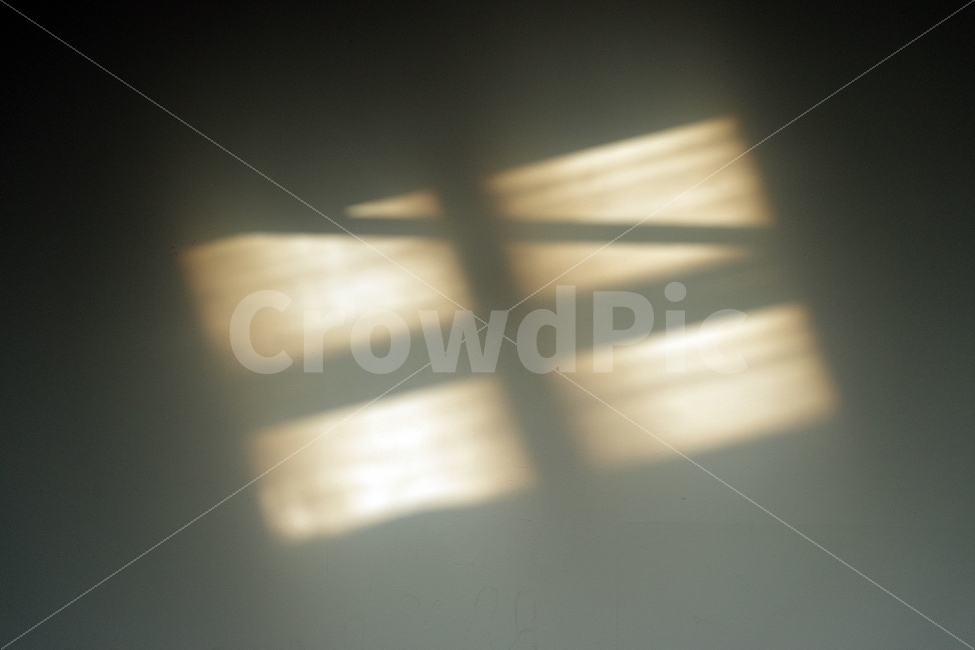 창,창문,그림자,윈도우,window,창가,실루엣,shadow,감성,감성사진,음영,가을,분위기,낭만,쓸쓸,쓸쓸함,적적,감성,sensible,feeling