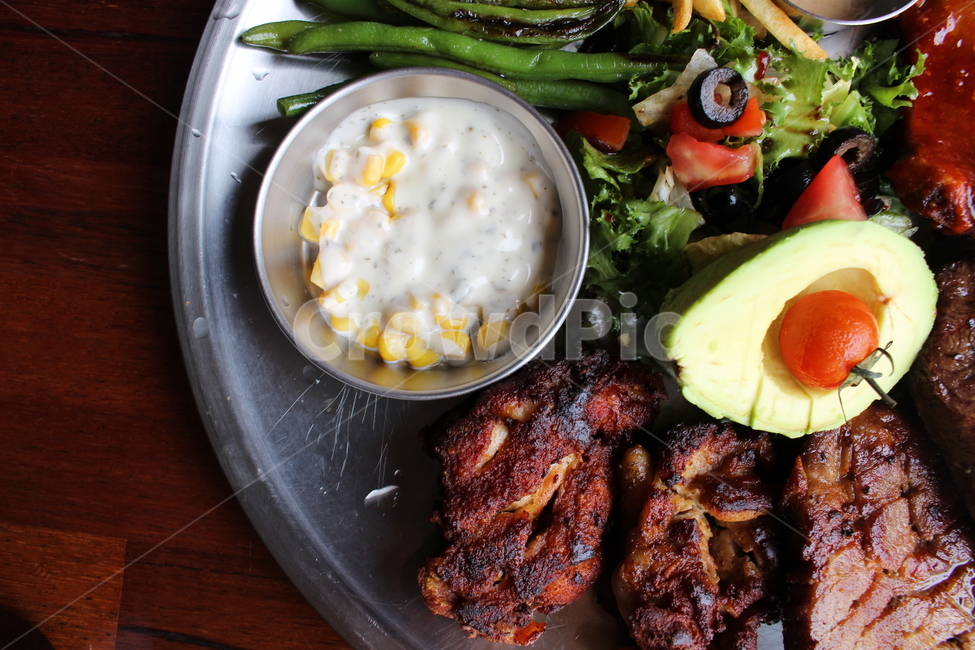barbecue,steak,스테이크,grilled,food,party,corn,salad,meat,음식,식재료,요리,food,cook,meal,dishes,food reserves,육류,고기,meat