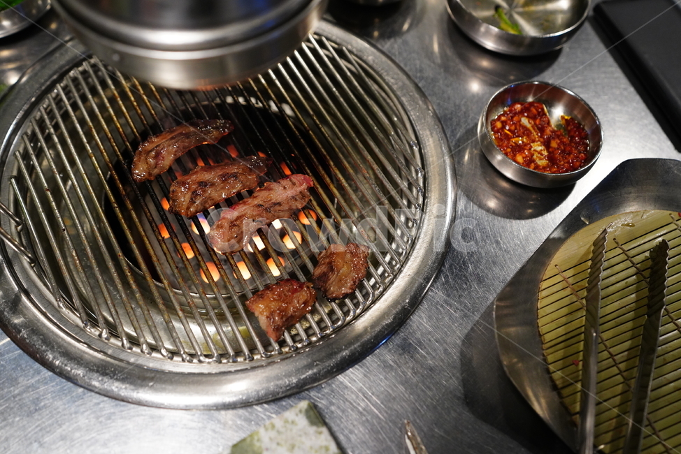 한우,소고기,육류,육식,한식,식사,음식,푸드,안주거리,먹거리,구이,술안주,음식,식재료,요리,food,cook,meal,dishes,food reserves,육류,고기,meat,한식,한국음식,한국요리,korean food,korean dishes,korean meal,korean cook