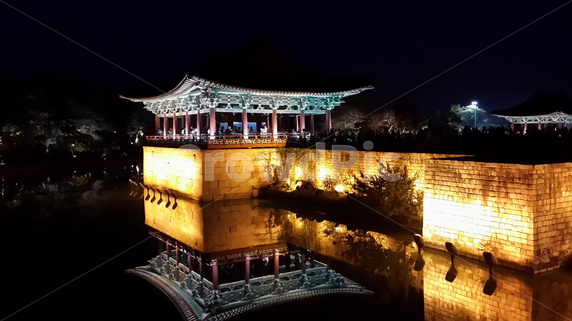 경주,야경,안압지,경주야경,안압지야경,밤,풍경,한국전통,한국문화,한국명소,신라,동궁과월지,야경,밤,풍경,nightscape,night,landscape,한국전통,한국문화,korean traditional,korean culture,랜드마크,landmark,tourist attraction,한국랜드마크,한국관광지,한국명소,korea landmark,korea tourist attraction,architecture,건축물,building,건물