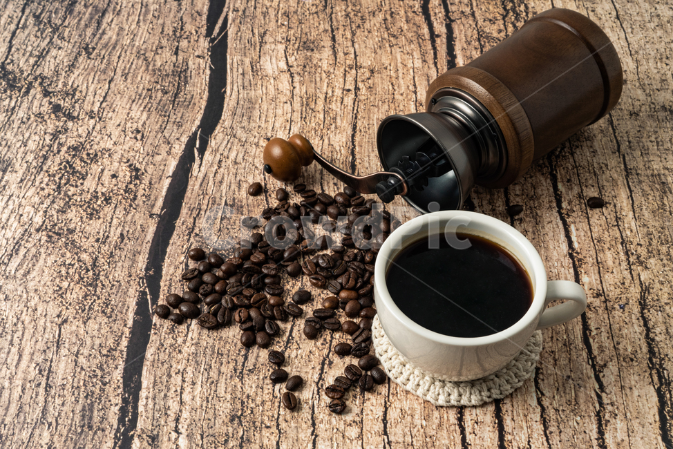roasting coffee beans,coffee beans,background image,coffee cup,Image for composite,table,coffee bean powder,coffee maker,coffee grinder,composite image,cafe,coffee background,vintage,coffee,coffee dripper,Americano,mug,coffee pot,tea table,coffee supplies