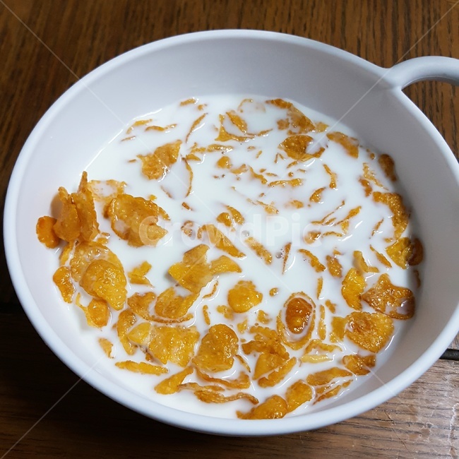 씨리얼,dish,요리,food,음식,meal,식사,dinner,fastfood,junkfood,cereal,시리얼,breakfastcereal,breakfast,음식,식재료,요리,food,cook,meal,dishes,food reserves